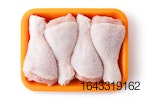 raw-chicken-drumsticks-on-styrofoam-tray-1.jpg