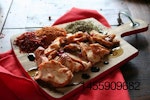 La línea de Ali Baba de cocina libanesa incluye kebabs de pollo y otros productos de pechuiga dirigidos al segmento de comida informal.