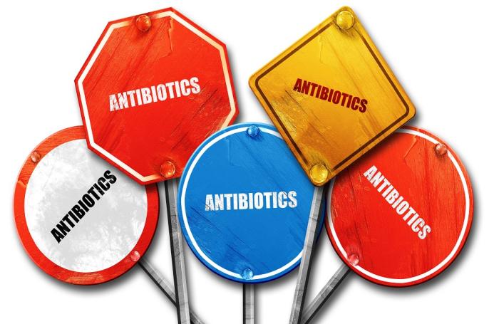 antibiotics-signs.jpg